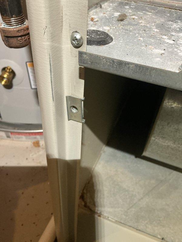 Performed annual heating maintenance on 14-year-old Gibson furnace. Inspected and cleaned filter assembly and electrical connections. System is functioning properly with no issues noted to the humidifier.