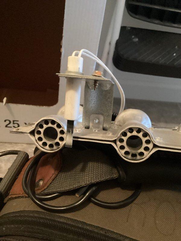 Performed annual heating maintenance service on 17-year-old Carrier furnace. Conducted temperature differential testing and inspected components. Noted humidifier is non-operational on service club membership; system otherwise functioning properly at this time.