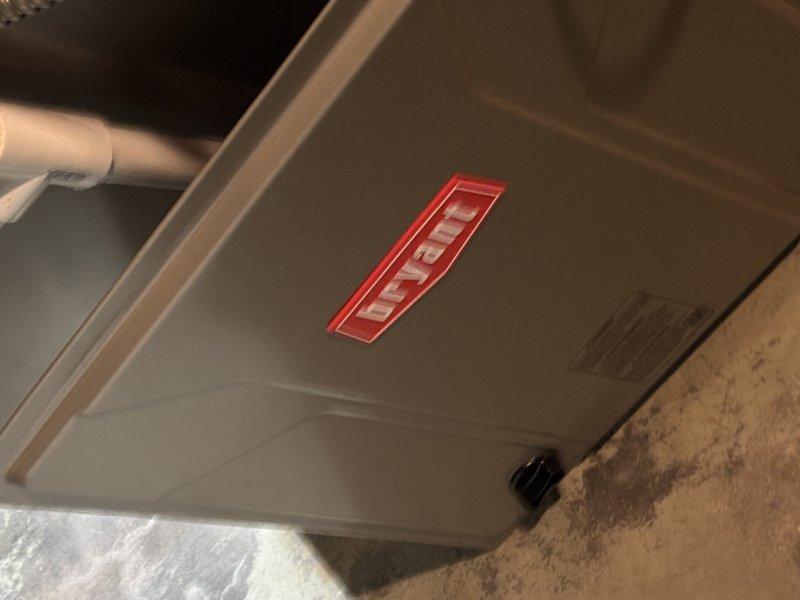 Performed comprehensive FSTU on 6-year-old Bryant furnace, including thorough cleaning of accumulated dust and debris from housing components. Serviced attached humidifier and replaced filter as requested, ensuring optimal system performance and efficiency.