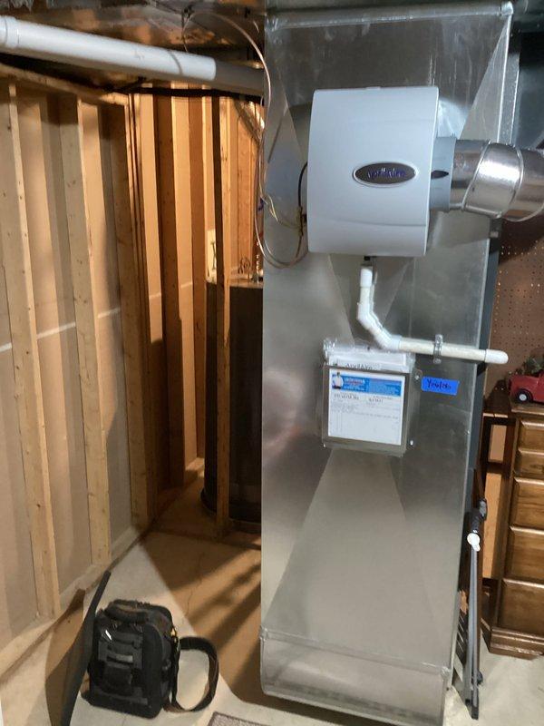 Diagnosed no heat issue on 6-year-old EnergiAir furnace (Model WT 04-2031). Identified faulty control board causing system failure to heat or cool. Replaced control module and verified proper system operation through complete heating cycle test.