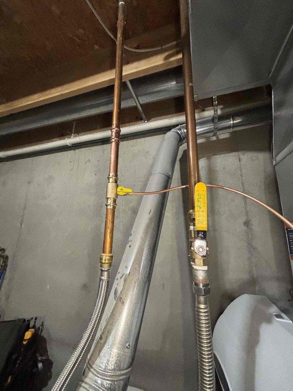 Successfully installed a Humidifier 600 Automatic system with complete integration into the existing HVAC ductwork. Installation included mounting the unit, connecting copper water supply lines with appropriate shutoff valve, and ensuring proper drainage via PVC condensate piping.