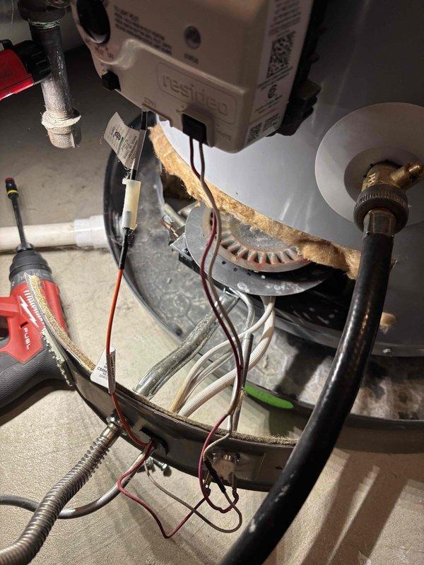 Completed annual heating service on 3-year-old Carrier furnace. Performed comprehensive tune-up including inspection of ignition system, heat exchanger, and electrical connections. Noted humidifier on club membership plan is not currently operational; system otherwise functioning within normal parameters.