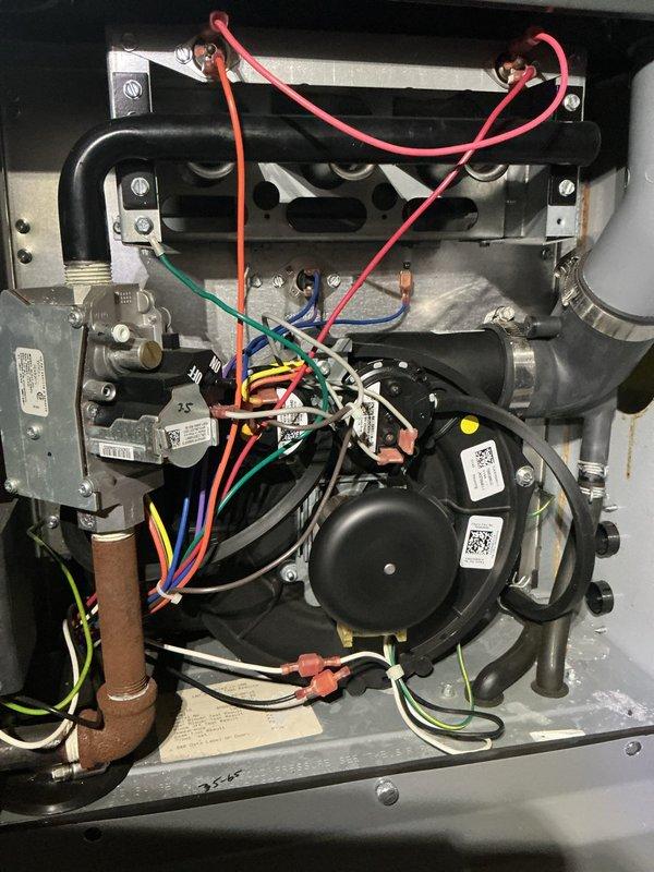 Performed annual preventative maintenance on 6-year-old EnergiAir WT 11-2029 furnace with humidifier. Inspected blower assembly, electrical connections, and internal components. All systems functioning properly with no issues identified. Unit is in good working condition with normal wear for its age.