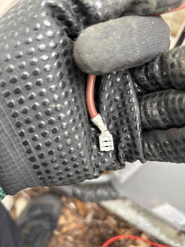 Completed comprehensive Super Tune-up on Carrier unit WT 10-2034, including full system inspection, electrical connection testing and repair. Addressed faulty wiring connections with wire nut replacements and serviced electrical components to restore optimal system performance.