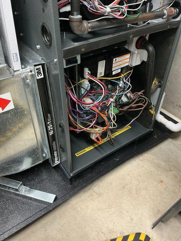 Completed annual heating and cooling maintenance on HVAC system including furnace, humidifier, and air conditioning components. Performed comprehensive tune-up procedures on both heating and cooling systems per recurring service agreement, inspected all electrical connections and wiring, verified control board operation, examined gas connections and piping, and tested blower motor assembly. All components found operating within normal parameters, unit access panels secured, and system returned to full operational status.
