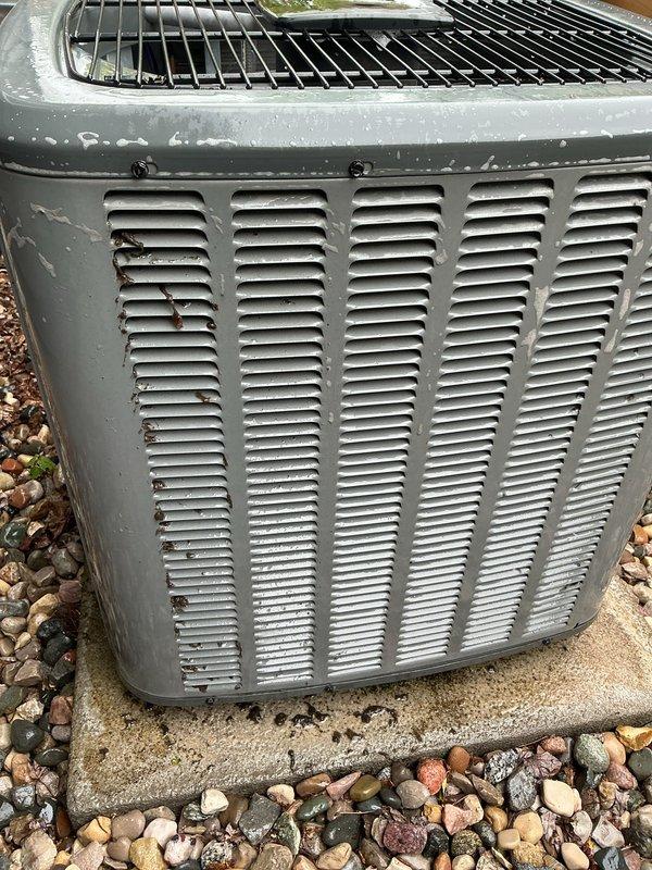 Completed annual cooling maintenance on residential air conditioning system. Performed comprehensive tune-up including inspection of outdoor condenser unit, verified proper operation of all components, and examined condenser coil fins for cleanliness and airflow efficiency. Unit found in operational condition with minor dust accumulation on coil surfaces noted during inspection.