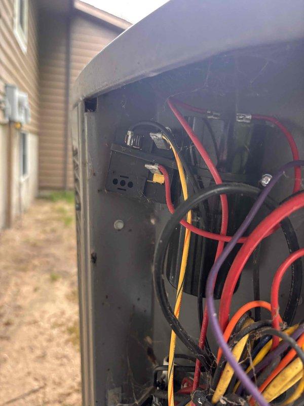 Completed annual cooling maintenance on 13-year-old residential air conditioning system. Performed comprehensive tune-up including inspection of condenser unit, electrical connections, capacitor, and contactor assembly. All components tested and found operating within normal parameters for continued system performance.