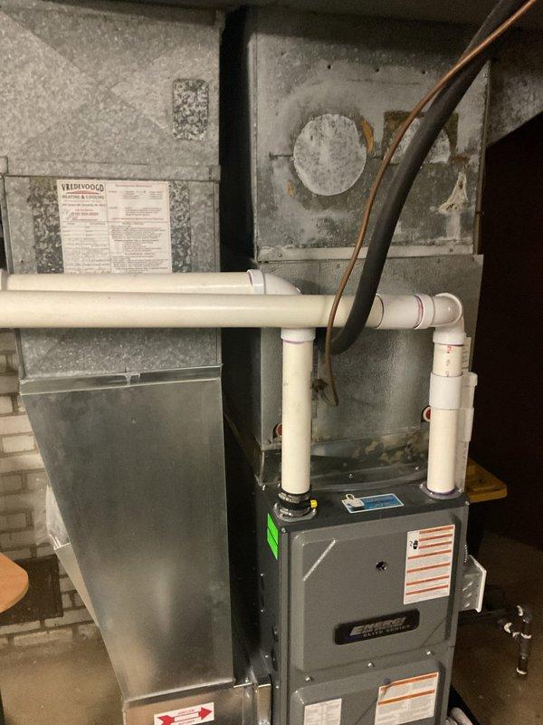 Responded to no-cooling complaint on Amana air conditioning system. Upon arrival, confirmed complete refrigerant loss from system since previous service visit. Recharged system with appropriate refrigerant to manufacturer specifications at no charge per prior arrangement. Verified proper system operation and cooling performance before departure.
