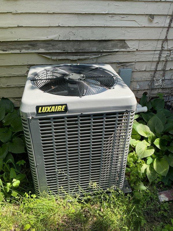 Completed annual cooling maintenance on Luxaire outdoor condensing unit and Aspen refrigerant evaporator system utilizing R-410A refrigerant. Performed comprehensive tune-up inspection including visual assessment of equipment condition, verification of proper operation, and documentation of unit specifications (Model CC42A3G-210L-043, Serial H23-00003979). System found operating within normal parameters with no immediate repairs required at time of service.