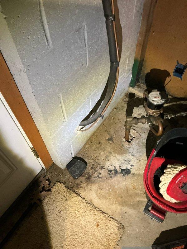 Completed estimate for 16-year-old AC unit that stopped working. Assessed existing system in basement utility area and provided customer with replacement options for a more energy-efficient upgrade.