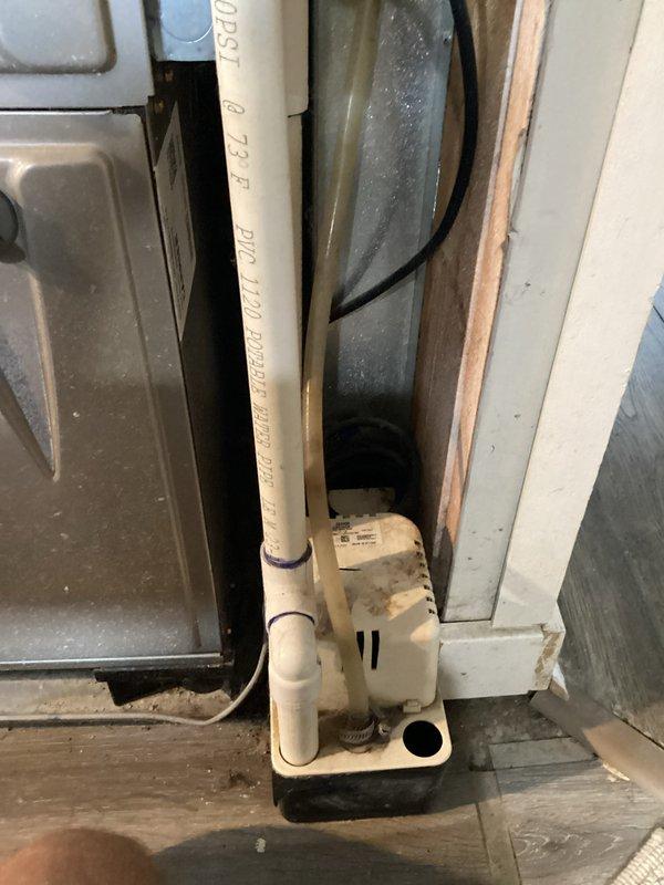 Completed annual cooling maintenance on a 9-year-old Carrier 24ABB324A351 air conditioning system. Performed comprehensive tune-up including filter replacement, system inspection, and operational testing. Unit is factory charged with 3.15 lbs of R-410A refrigerant and operating within manufacturer specifications.