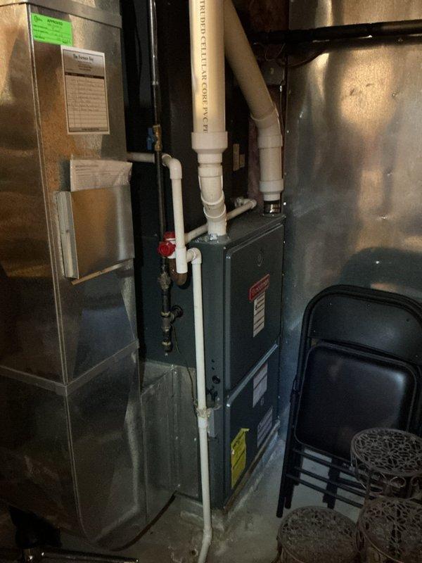 Installed a 75-gallon natural gas power vent water heater with 6-year tank and 1-year parts warranty, including a new expansion tank to meet code requirements. All connections were completed with proper venting, gas line hookup, and pressure relief valve installation, with system tested and verified operational upon completion.