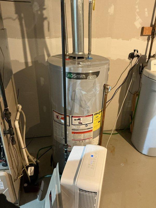 Completed annual cooling maintenance on 24-year-old Amana air conditioning system. Performed comprehensive tune-up including inspection of all major components, electrical connections, and refrigerant levels. System operational and ready for cooling season.
