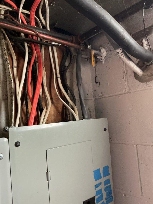 Replaced broken outdoor hose spigot at exterior location. Removed damaged fixture and installed new frost-free sillcock with proper shutoff functionality. Verified all connections for leaks and confirmed full operational control of on/off valve.