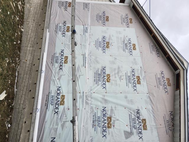 Des Moines Siding Overhaul-
Full-property inspection complete. Homeowner requested siding estimate Des Moines & soffit replacement Clive. Quote delivered.
Stripping off 20-year-old James Hardie, installing Royal Vinyl .044 Estate – thicker gauge, no maintenance Soffit & Fascia.
#DesMoinesSiding #SoffitRepairClive #RoyalVinyl #FullSidingReplace #HailProofSiding #CentralIowaHome #VinylUpgrade #SuperstormStrong
 