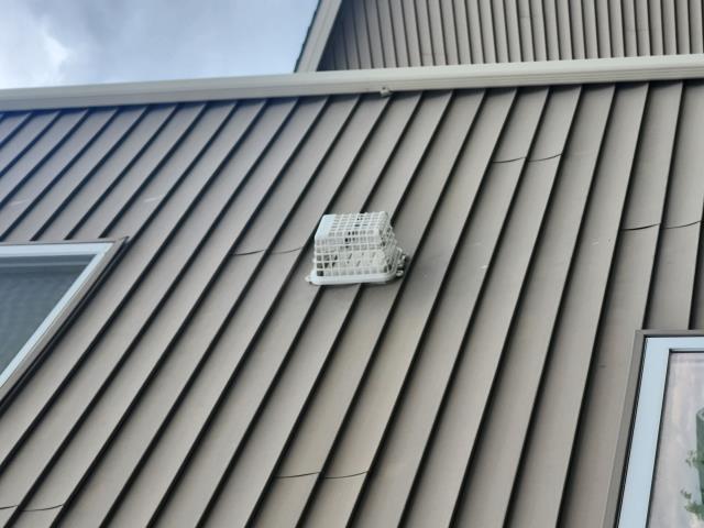A homeowner contacted us about a dryer vent issue with birds. We installed a protective cage to prevent birds from entering, ensuring a safe and secure dryer operation.
