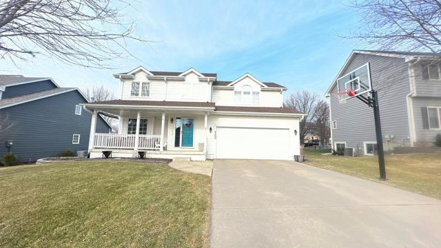 We installed a durable new roof, along with fresh gutters and gutter guards on the front of the home, ensuring optimal protection and improved aesthetics.