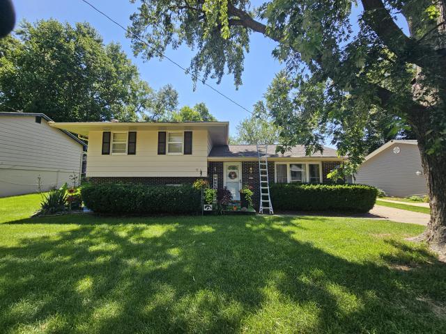 We cleaned the gutters, installed new gutter guards, and replaced rotted soffit. Our team ensured the gutters functioned properly and the soffit was restored to its original condition.