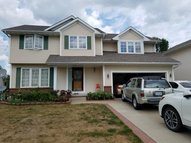 At this Johnston home, we replaced the entire roof with high-quality materials and installed new gutters to ensure optimal water drainage and homes protection.