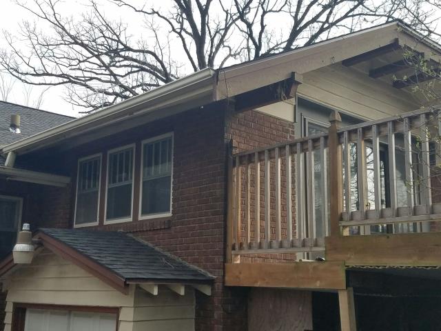 We inspected the roof, replaced damaged shingles, sealed leaks, and ensured the roof was weatherproof on this Des Moines, IA home. The job was completed efficiently and to the highest standard.