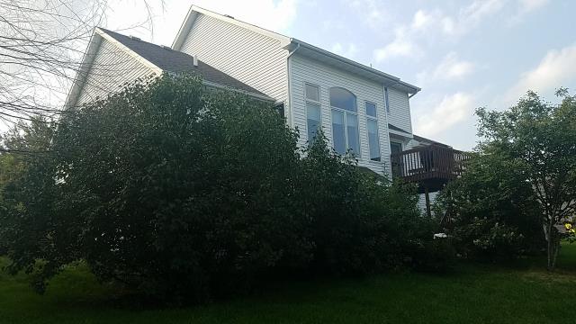 We replaced the entire roof and gutters on this Johnston, IA home, ensuring lasting durability and reliable protection. Our skilled team completed the project with precision, enhancing the home's curb appeal and extending its longevity.