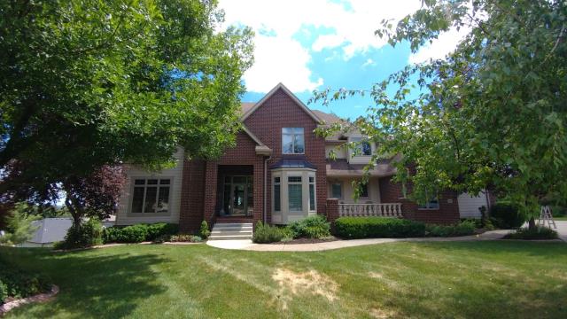 We completely replaced the old roofing on this home in Johnston, IA, with new, high-quality materials. The project was completed with careful attention to detail, creating a durable, weather-resistant finish and providing the home with long-lasting protection.