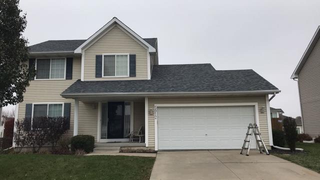 We completely replaced the old roof, installed new gutters, and repaired the fascia in Johnston, IA. The job was completed using high-quality materials and careful attention to detail.