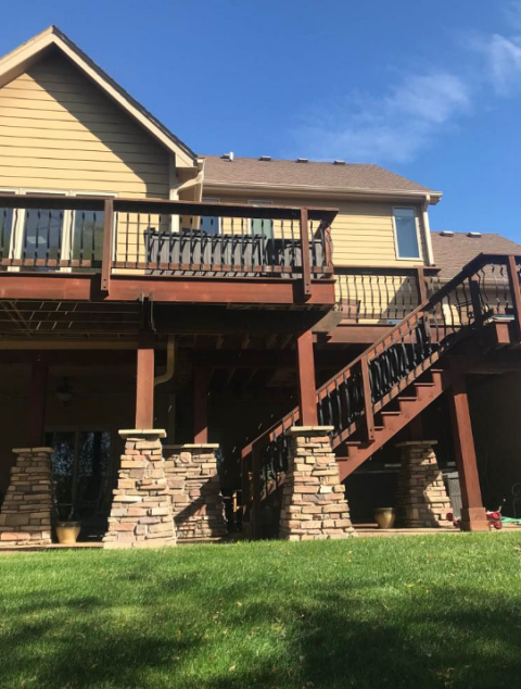 On this home in Urbandale, IA, we carefully removed the old roofing, inspected the underlying structure, and installed a new, high-quality roof. The finished roof provides lasting durability, reliable protection, and a clean, updated appearance.