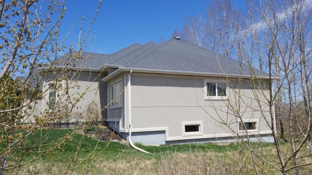 On this home in Johnston, IA, we installed a brand-new roof for lasting durability and protection. We also repaired a section of the gutters to improve drainage and help protect the home from water damage.