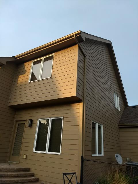 We completed a full roof replacement on this Urbandale, IA home, including new ice and water protection for added durability and weather resistance.