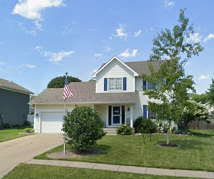 We completed a full roof replacement on this West Des Moines, IA home, removing the old roofing materials and installing a new, high-quality roofing system for lasting durability and weather protection.