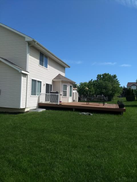 Our team upgraded this Des Moines, IA home with a complete roof replacement, installing new, quality shingles to provide a fresh appearance and dependable protection for years to come.
