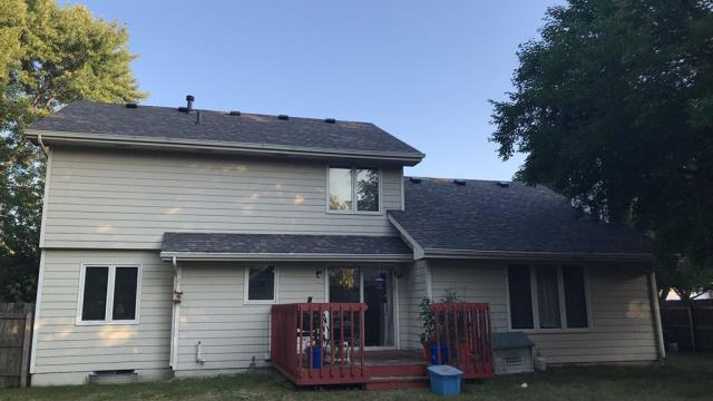 We upgraded this West Des Moines, IA home with new shingles, a watertight roof, and repaired, cleaned gutters to improve drainage and help protect the home from water damage.