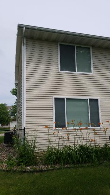 We gave this Waukee, IA home a complete roof replacement, removing the existing shingles and installing a new roofing system for reliable weather protection. Our team also handled debris removal, leaving the property clean and the roof ready to withstand the elements.