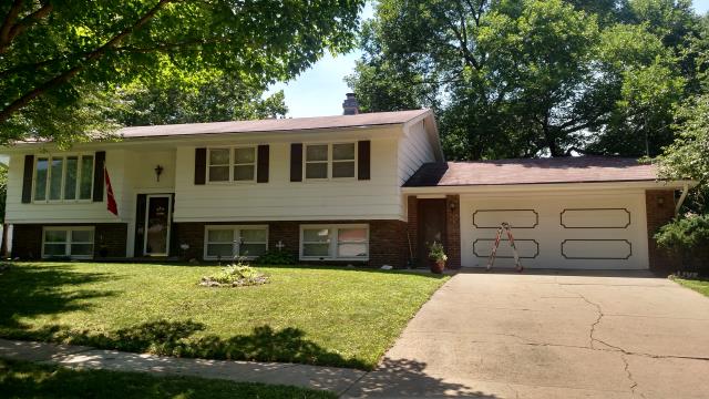 Our team installed a new roof on this Des Moines, IA home, replacing the existing materials with quality shingles to provide dependable weather protection and long-lasting performance.