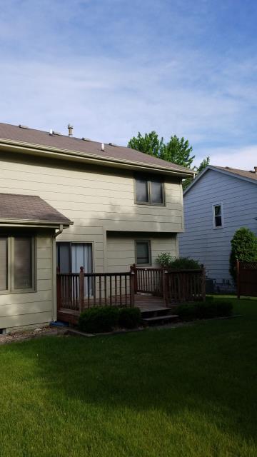 Our team replaced the roof on this West Des Moines, IA home, carefully installing new shingles and ensuring proper flashing and sealing for reliable protection against leaks and the elements.