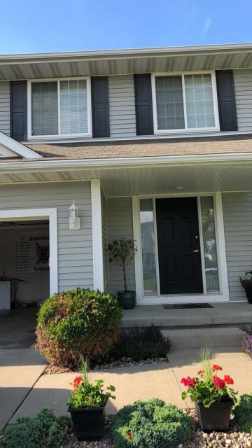 Our team completed a full roof replacement in Urbandale, IA, removing the old shingles and installing new roofing with careful attention to ventilation and weatherproofing for lasting protection and a clean, finished look.