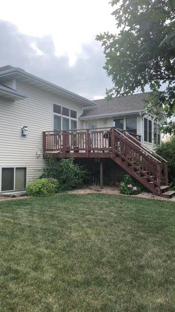 Our team completed a full roof replacement in Urbandale, IA, installing new roofing materials for dependable protection and a refreshed look. We also added new gutters and downspouts to improve rainwater drainage and help protect the home from water damage. Every detail was handled with care to ensure a clean, professional finish.