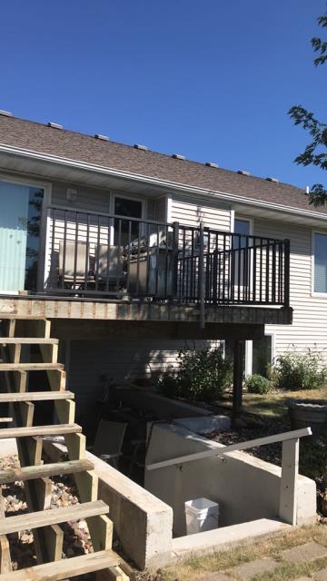 Our team completed a full roof replacement in Urbandale, IA, installing new shingles for lasting protection and a refreshed appearance. We also cleaned and repaired the gutters, addressed downspout issues, and repaired and painted the fascia boards to complement the new roof and improve the home’s overall finish.