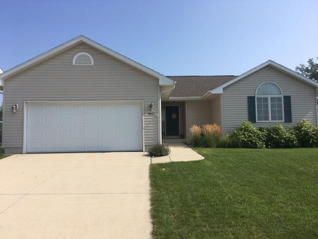 Our team completed a comprehensive roof replacement in Ames, IA, removing the old roofing materials and installing new, high-quality shingles. We also repaired the fascia, leaving the home with a clean, professional finish and improved curb appeal.