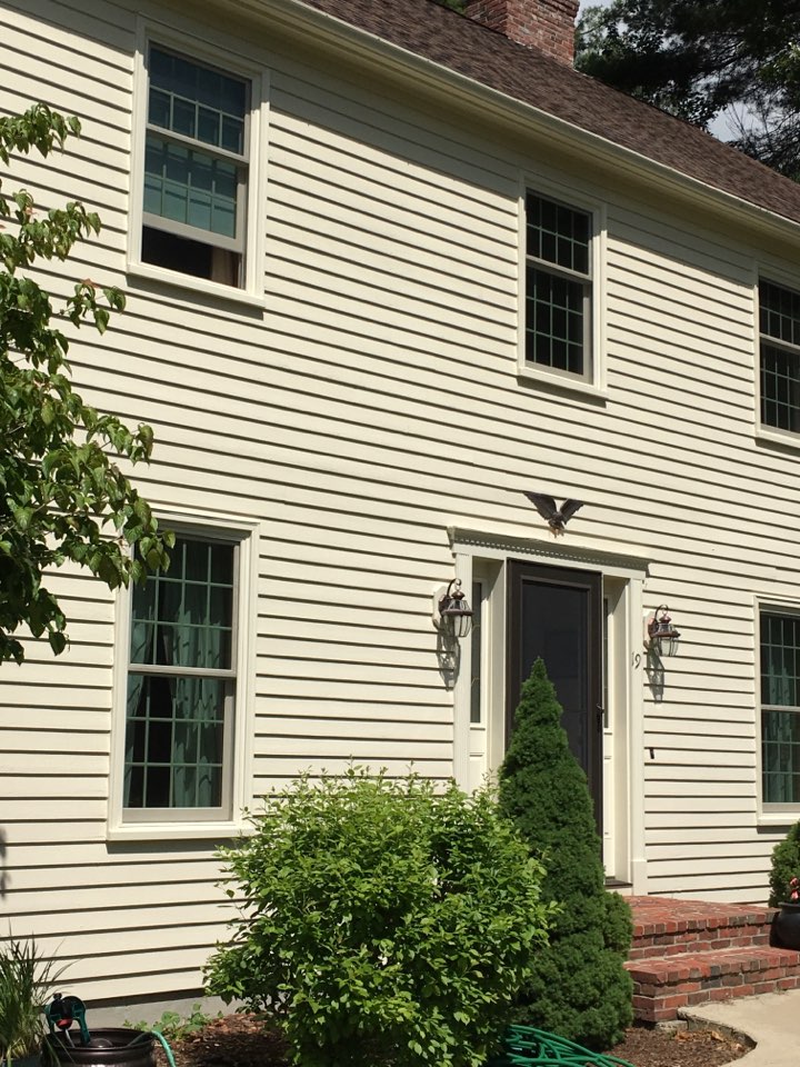 Nashua, NH - Renewal by Andersen helping a customer with their screens Nashua, NH - Renewal by Andersen helping a customer with their screens