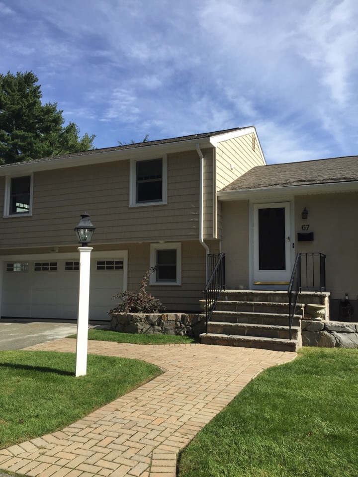 Nashua, NH - Renewal by Andersen Boston siding outside of bay window Nashua, NH - Renewal by Andersen Boston siding outside of bay window