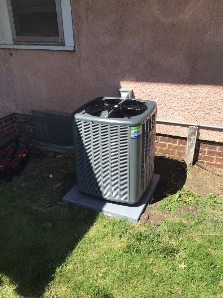 Amana A/C install 