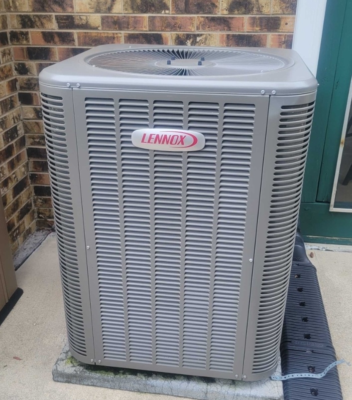 Schaumburg, IL - Performing the annual maintenance and cleaning of the Lennox air conditioner. Testing the systems operation and efficiency. Cleaning the outdoor unit and changing the air filter. Schaumburg, IL - Performing the annual maintenance and cleaning of the Lennox air conditioner. Testing the systems operation and efficiency. Cleaning the outdoor unit and changing the air filter.