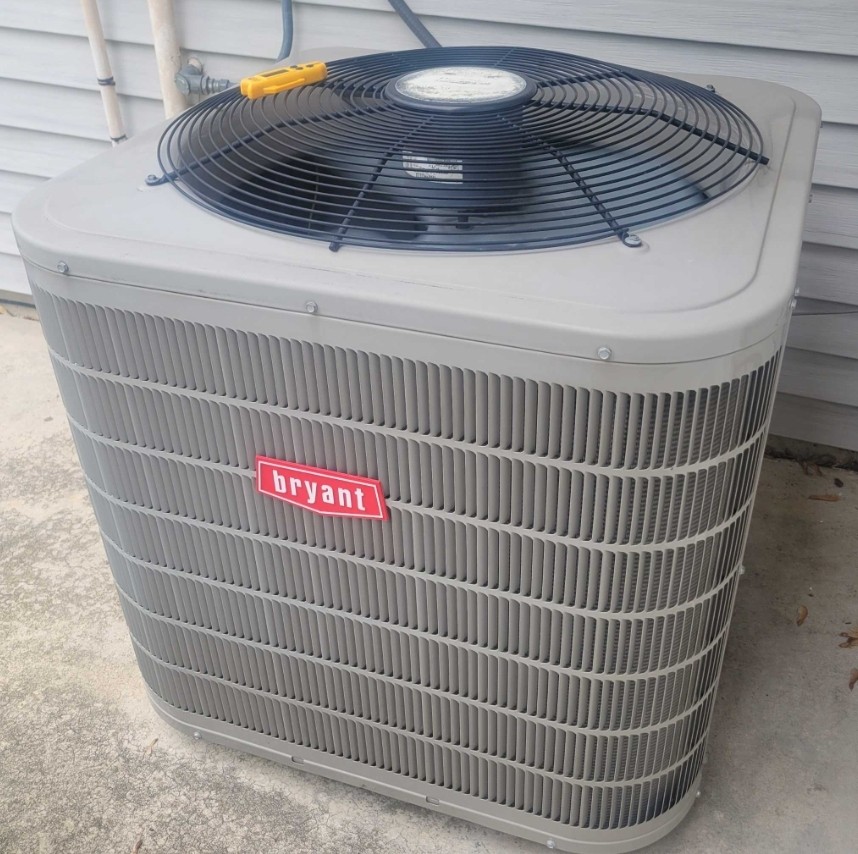 Streamwood, IL - Performing the annual recommended preventive maintenance on the Bryant air conditioner. Testing it's operation and efficiency with a no breakdown guarantee. Foam cleaning the outdoor unit and changing the air filter. Streamwood, IL - Performing the annual recommended preventive maintenance on the Bryant air conditioner. Testing it's operation and efficiency with a no breakdown guarantee. Foam cleaning the outdoor unit and changing the air filter.