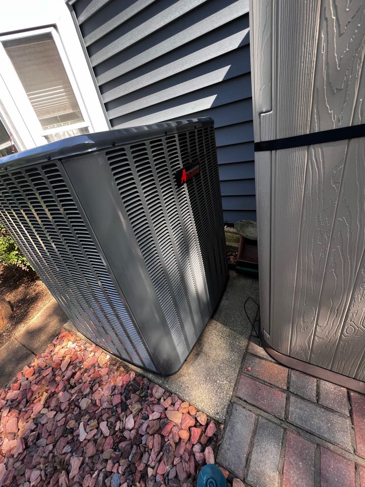Bloomingdale, IL - Performing courtesy check on new Amana ac unit. Taking temp drop. Checking drain line. Bloomingdale, IL - Performing courtesy check on new Amana ac unit. Taking temp drop. Checking drain line.
