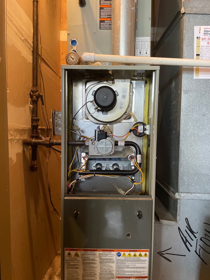 Hoffman Estates, IL - Furnace tune up. Testing components and replacing air filter.  Hoffman Estates, IL - Furnace tune up. Testing components and replacing air filter.