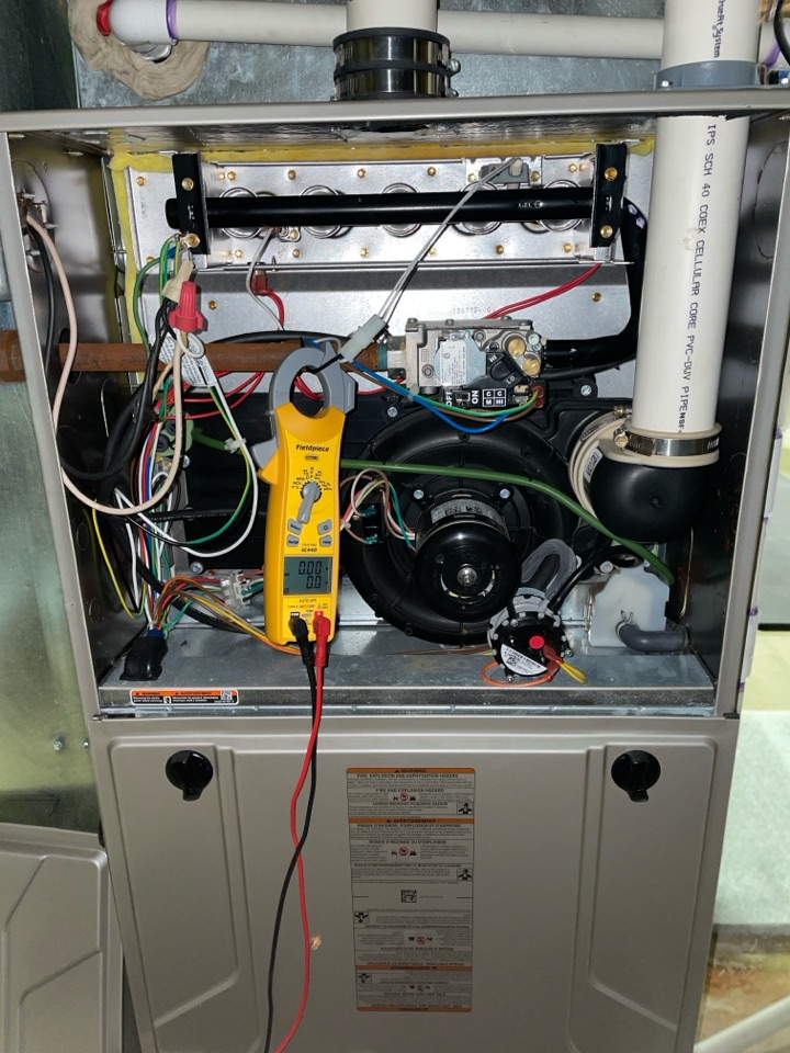 Wauconda, IL - Furnace tune up. Humidifier maintenance. Air cleaner maintenance. Water heater flush and general safety inspection of equipment  Wauconda, IL - Furnace tune up. Humidifier maintenance. Air cleaner maintenance. Water heater flush and general safety inspection of equipment
