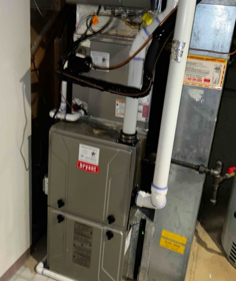 Schaumburg, IL - Completing the furnace maintenance and cleaning to get it ready for winter. Testing its operation and efficiency. Changing humidifier pad and checking for leaks. Schaumburg, IL - Completing the furnace maintenance and cleaning to get it ready for winter. Testing its operation and efficiency. Changing humidifier pad and checking for leaks.