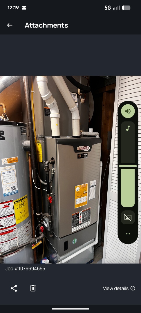 installing customer new Lennox communicating smart stat
